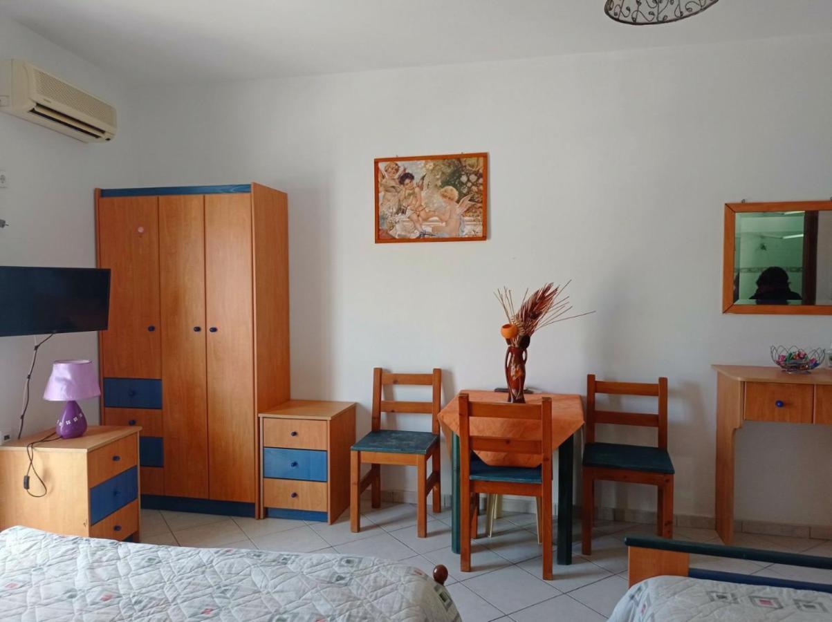 Limanaki Studios Fourni Extérieur photo